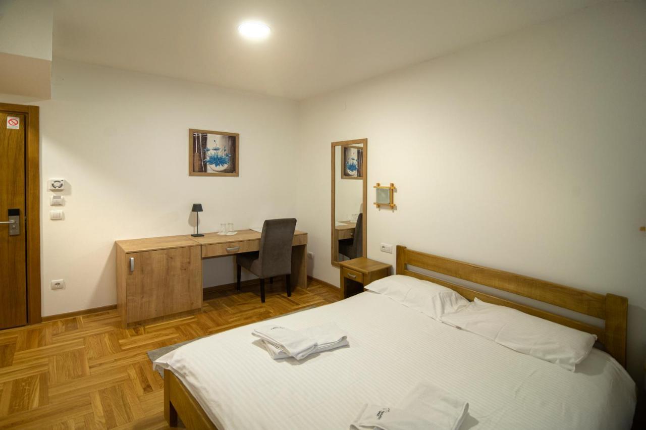 Lux Smestaj Ivanjicki Konaci Ivanjica Buitenkant foto